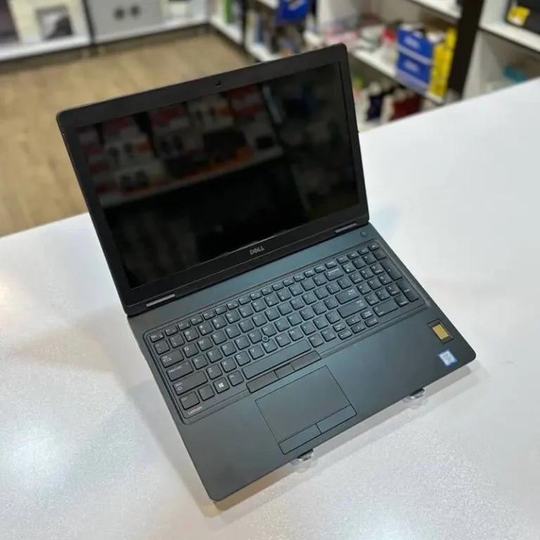 لپ تاپ استوک DELL Latitude 5580